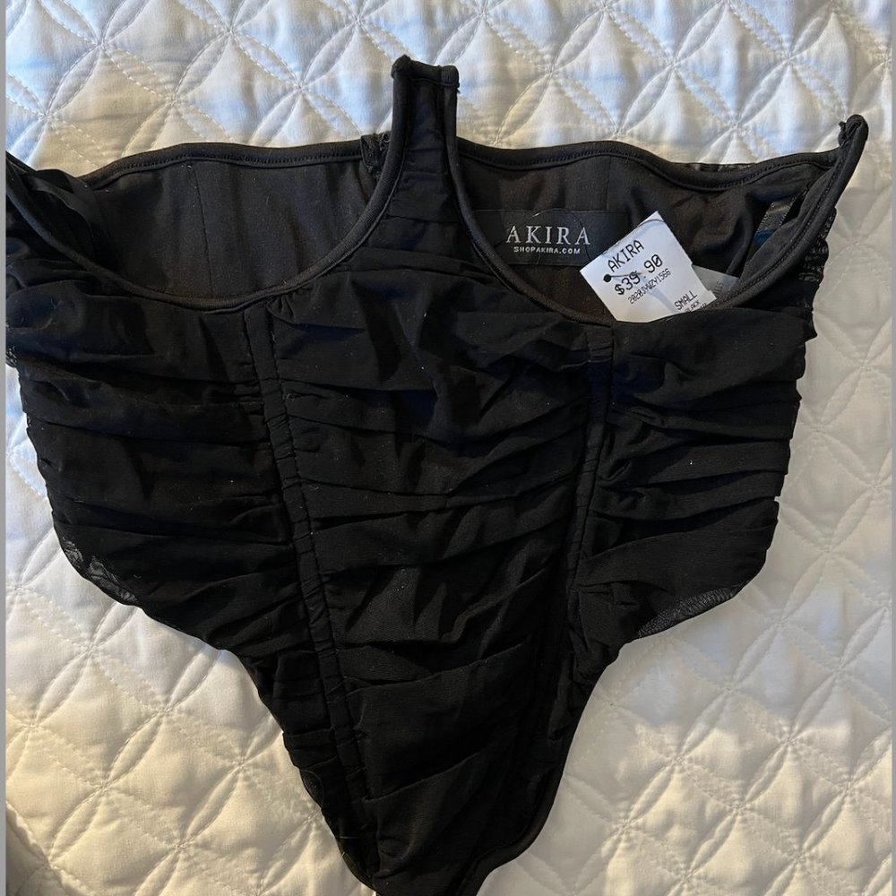 Akira Bustier
